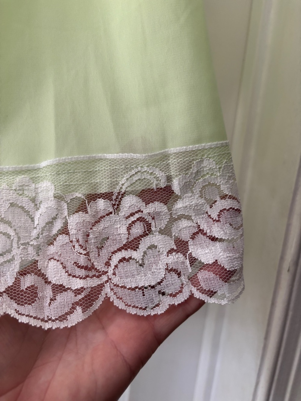 Vintage Pastel Green Lace Trim Half Slip Size XL - Picture 12 of 13